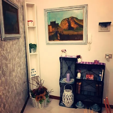 Apartment La Maison Des Caprices_ _stazione_5terre La Spezia
